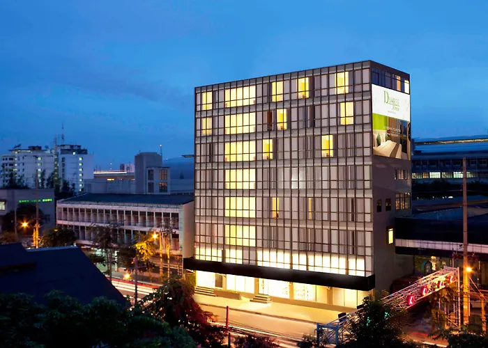 D Varee Xpress Makkasan 3*