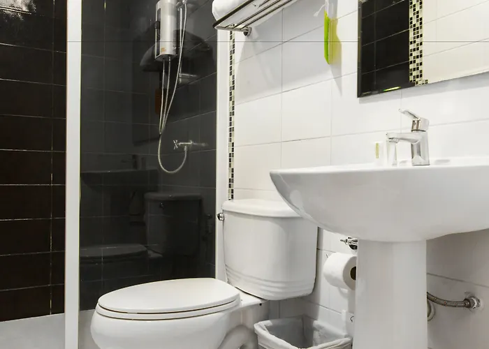 D Varee Xpress Makkasan
